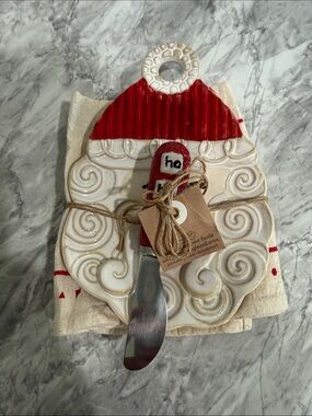Mud Pie Red and White Santa Cheese Spreader Set Dish Towel Tray Christmas